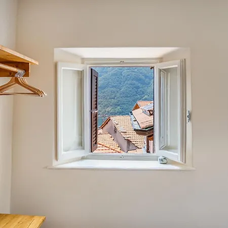 Vakantiehuis Il Cortile Di Nesso