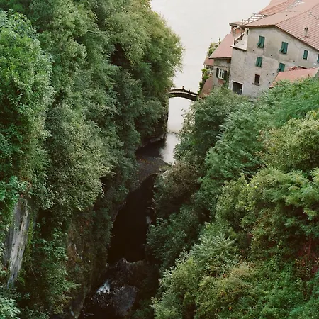 Il Cortile Di Nesso